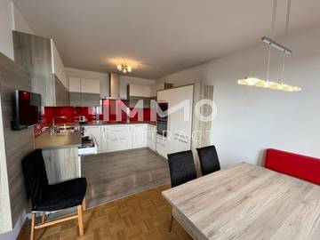 Dachgeschosswohnung in Wien