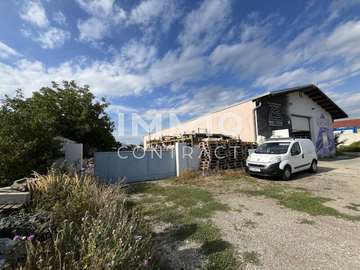 Halle in Obersdorf /  Mistelbach