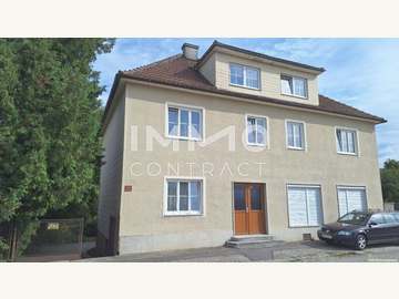 Mehrfamilienhaus in Pöchlarn /  Melk