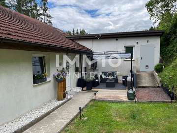 Einfamilienhaus in Japons /  Horn