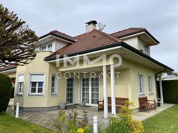 Villa in Steinhaus /  Wels Land