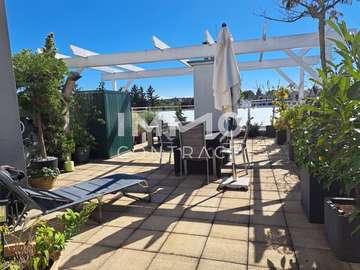 Dachgeschosswohnung in Wien /  1130 Wien - Hietzing