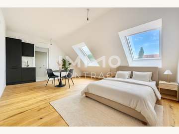 Dachgeschosswohnung in Wien /  1220 Wien - Donaustadt