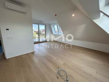 Dachgeschosswohnung in Wien /  1220 Wien - Donaustadt