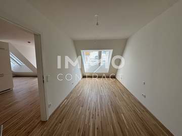 Dachgeschosswohnung in Wien /  1220 Wien - Donaustadt