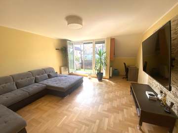 Dachgeschosswohnung in Wien /  1220 Wien - Donaustadt