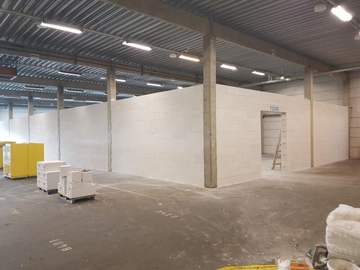 Halle in Wien /  1210 Wien - Floridsdorf