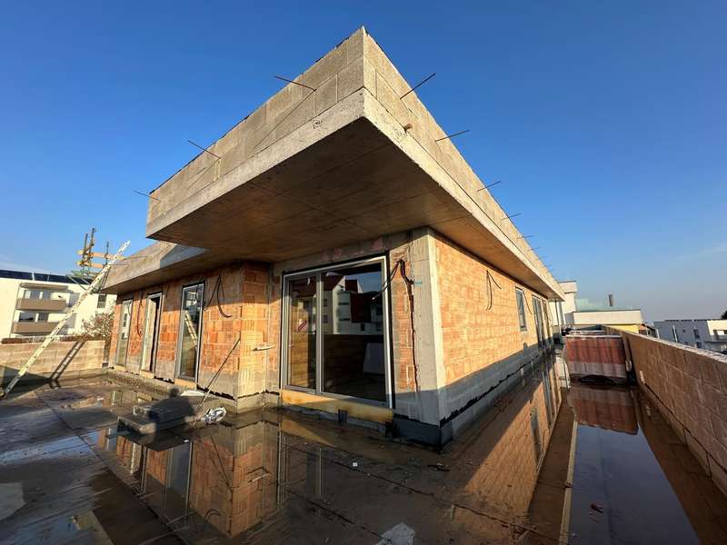 Dachgeschosswohnung in 4040 Altlichtenberg - 2