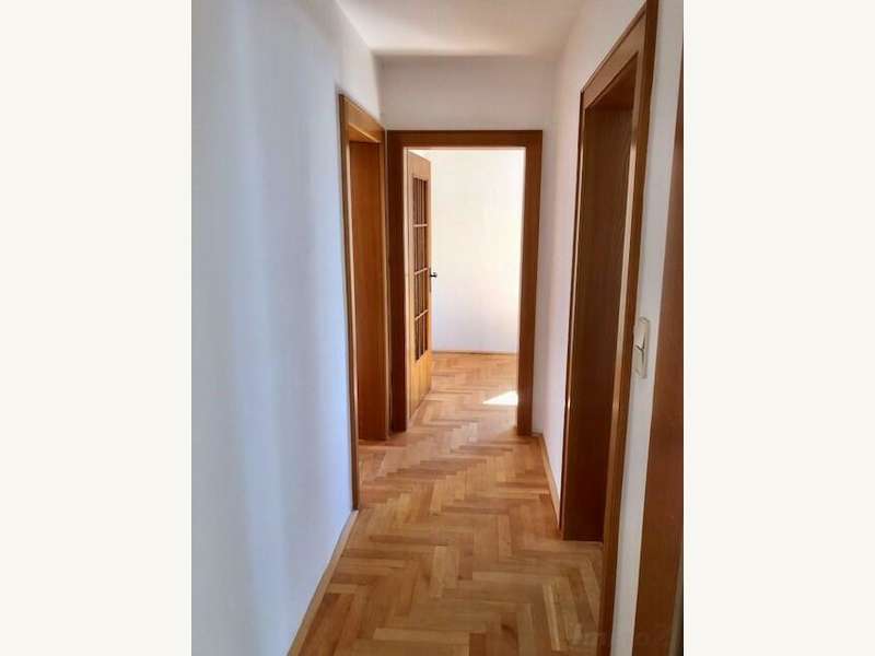 Dachgeschosswohnung in 8044 Graz - 8
