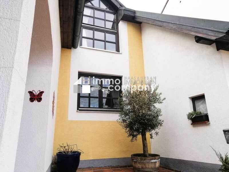 Haus in 7093 Jois - 1