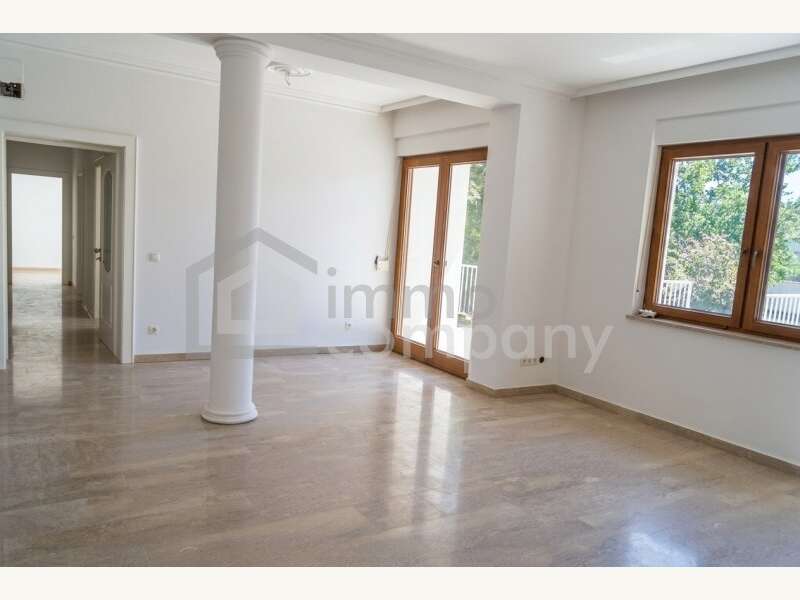 Villa in 2422 Pama - 3