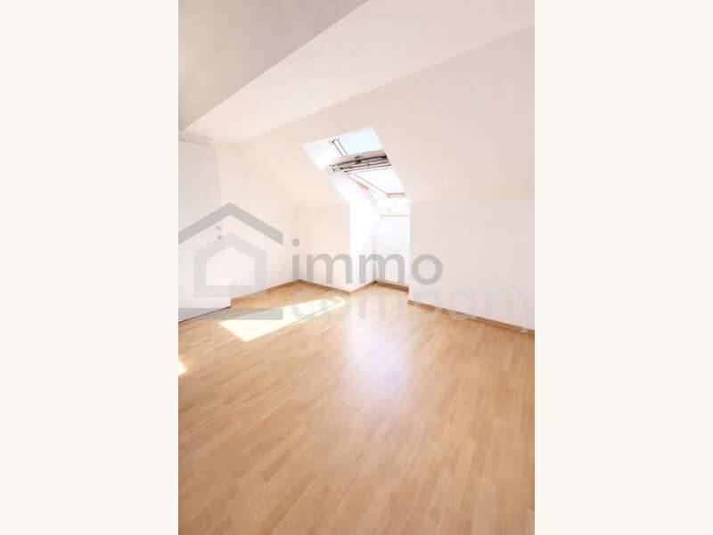 Dachgeschosswohnung in 1120 Wien - 3