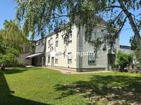 Mehrfamilienhaus in Hausbrunn