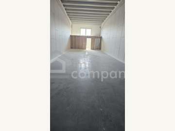 Halle in Ebreichsdorf /  Baden