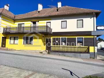 Mehrfamilienhaus in Hochneukirchen /  Wiener Neustadt Bezirk