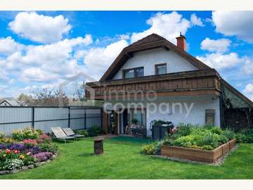 Haus in Berndorf /  Baden