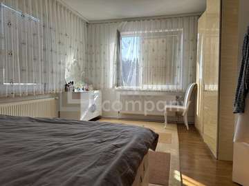 Mehrfamilienhaus in Schrems /  Gm&uuml;nd