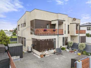 Haus in Mannersdorf am Leithagebirge /  Bruck an der Leitha
