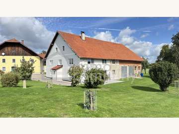 Haus in Seewalchen am Attersee /  Vöcklabruck
