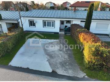 Reihenmittelhaus in Mannersdorf am Leithagebirge /  Bruck an der Leitha