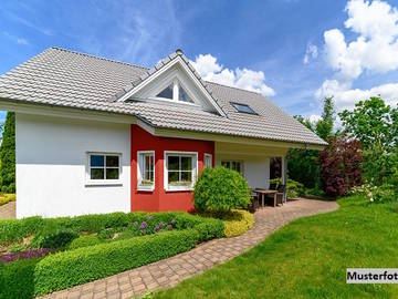 Einfamilienhaus in Neukirchen
