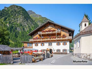 Geschäftshaus in Finkenberg /  Schwaz