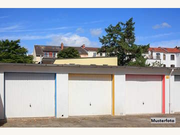 Garage in Biedermannsdorf /  M&ouml;dling