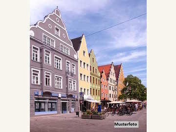 Wohn und Geschäftshaus in Aspach /  Braunau am Inn