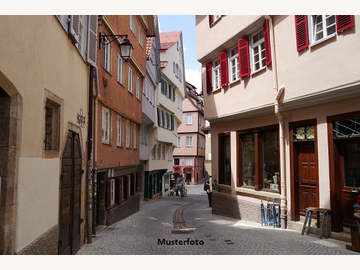 Wohn und Geschäftshaus in Kukmirn /  G&uuml;ssing
