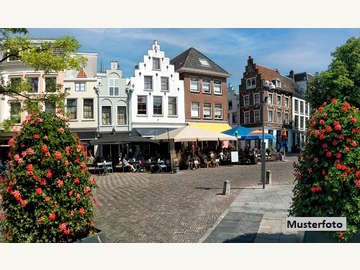 Wohn und Geschäftshaus in Bad Loipersdorf /  Hartberg-Fürstenfeld