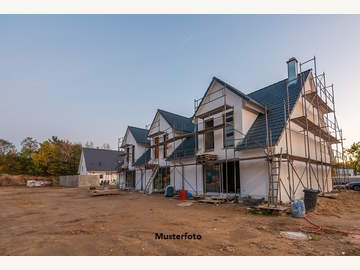 Wohnanlage in Pucking /  Linz Land