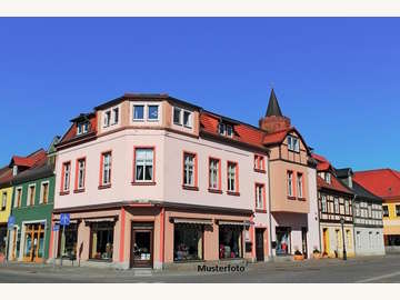 Wohn und Geschäftshaus in Neunkirchen /  