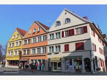 Wohn und Geschäftshaus in Aspach /  Braunau am Inn
