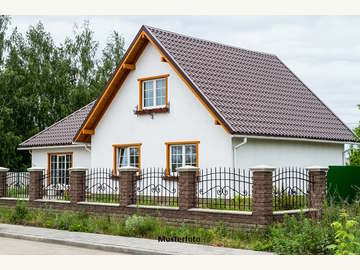 Mehrfamilienhaus in Loipersbach /  Neunkirchen