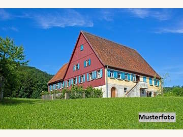 Landwirtschaft in Wolfsberg im Schwarzautal /  Leibnitz