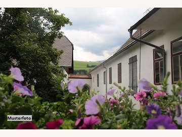 Zweifamilienhaus in Moosbrunn /  Bruck an der Leitha