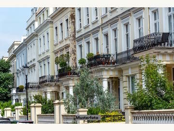 Villa in Bad Vöslau /  Baden