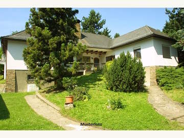 Zweifamilienhaus in Bad Gleichenberg /  Südoststeiermark