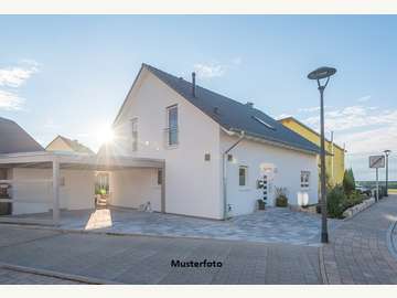 Doppelhaushälfte in Linz /  Linz