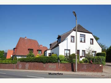 Zweifamilienhaus in Ansfelden /  Linz Land