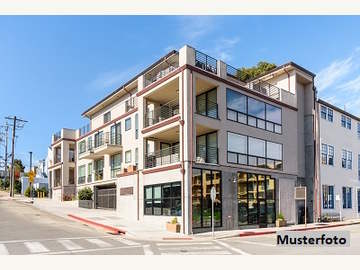 Mehrfamilienhaus in Wien /  1140 Wien - Penzing