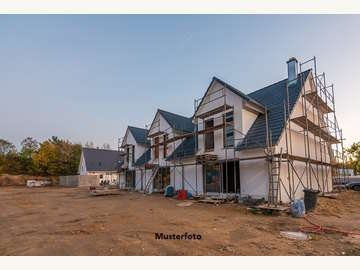 Doppelhaushälfte in Pucking /  Linz Land