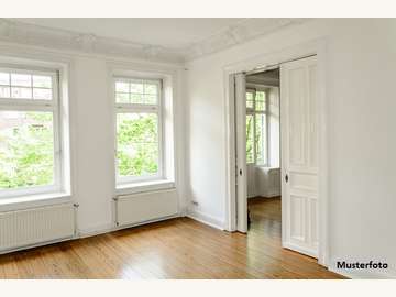Dachgeschosswohnung in Wien /  