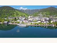 Mehrfamilienhaus in Zell am See