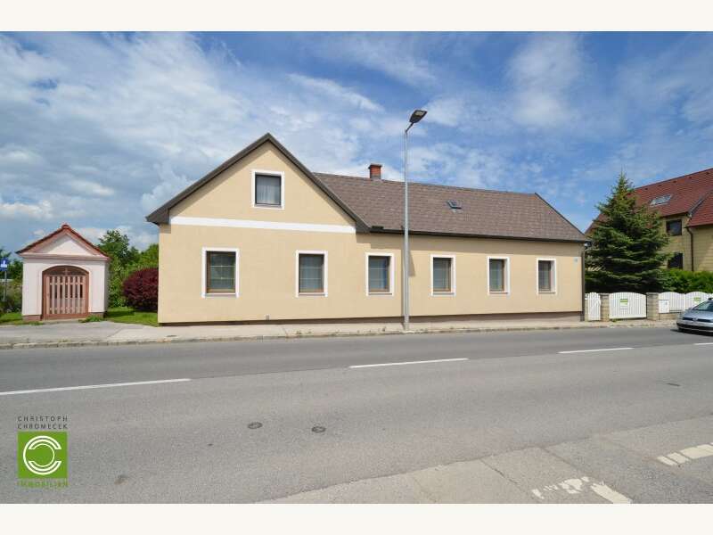 Zweifamilienhaus in 2540 Großau - 2