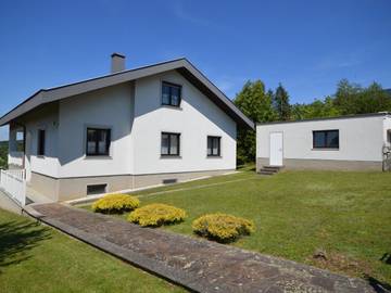 Einfamilienhaus in Markt Neuhodis
