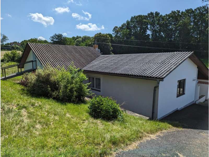 Haus in 8212 Pischelsdorf in der Steiermark - 2