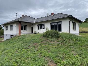 Bungalow in Kukmirn /  Güssing