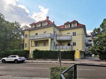 Dachgeschosswohnung in Graz /  