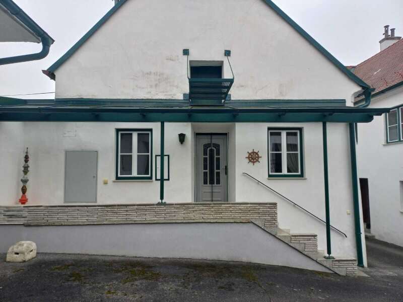 Zweifamilienhaus in 3741 Pulkau - 3